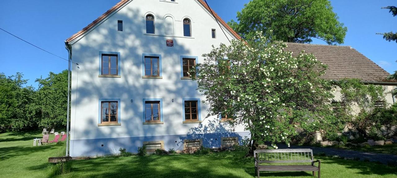 Hotel Biala Kalina Kaczawy Schönau an der Katzbach Exterior foto